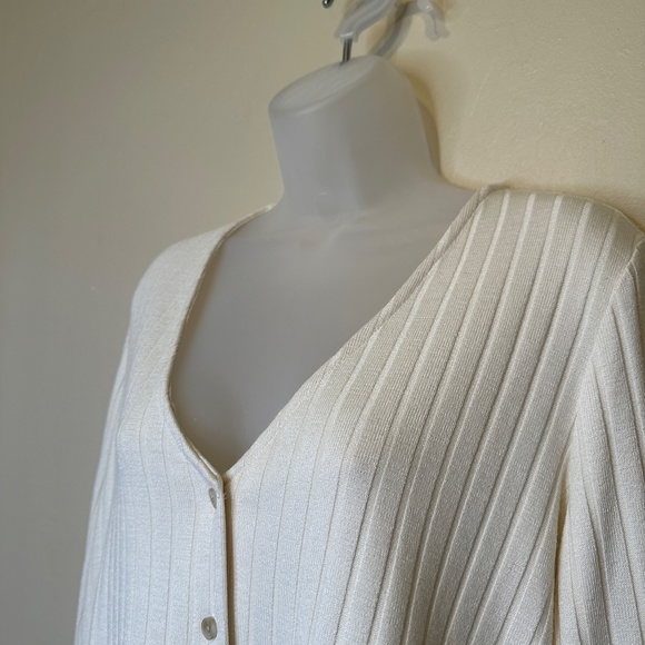 Madewell | Ribbed Button Front Boxy Fit Long Sleeve Shirt Lightweight Cardigan - Picture 5 of 12